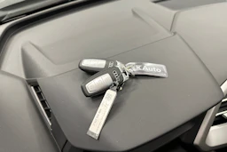 harmaa Audi Q4 e-tron 2025 kuva 31.