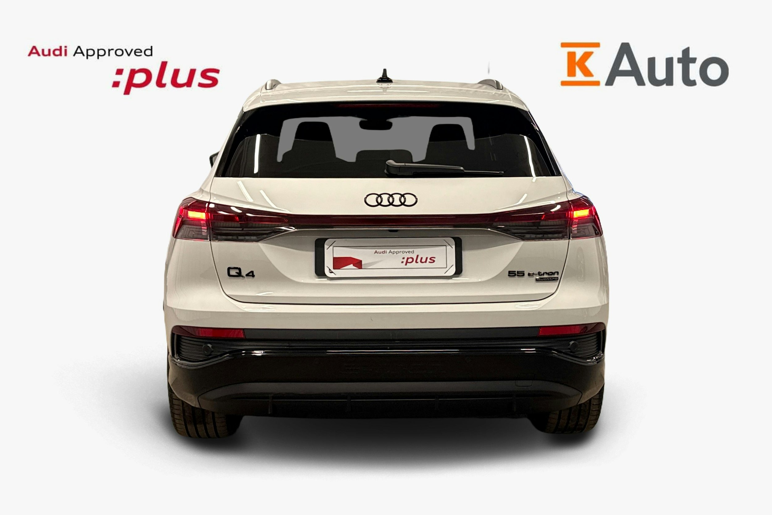valkoinen Audi Q4 e-tron 2025 kuva 3.
