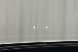 valkoinen Audi Q4 e-tron 2025 kuva 17.