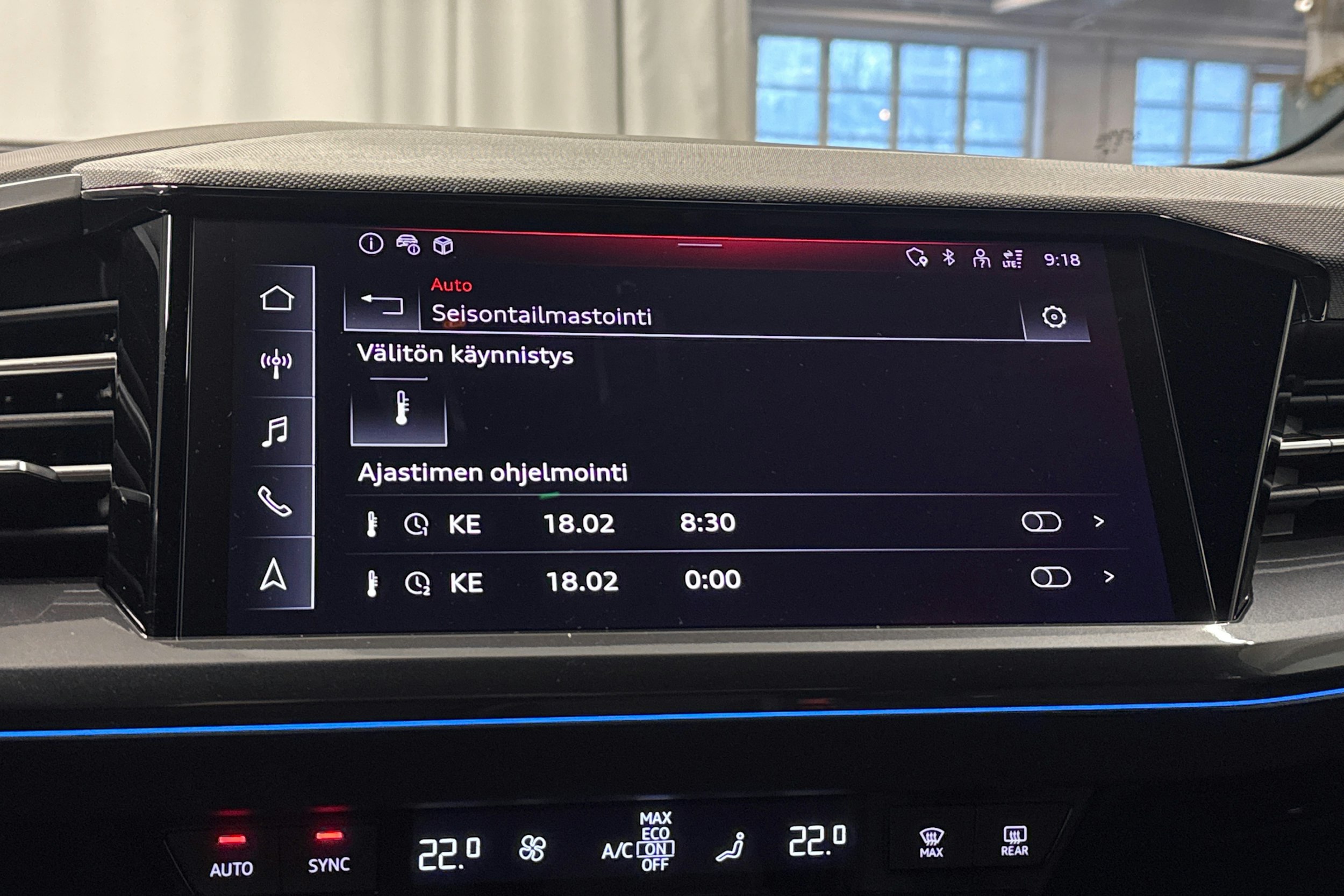 valkoinen Audi Q4 e-tron 2025 kuva 21.