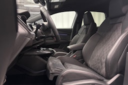 valkoinen Audi Q4 e-tron 2025 kuva 27.