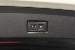 valkoinen Audi Q4 e-tron 2025 kuva 30.