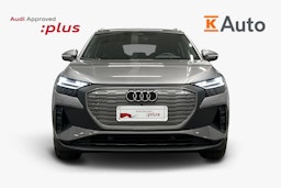 harmaa Audi Q4 e-tron 2025 kuva 5.