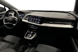 harmaa Audi Q4 e-tron 2025 kuva 9.