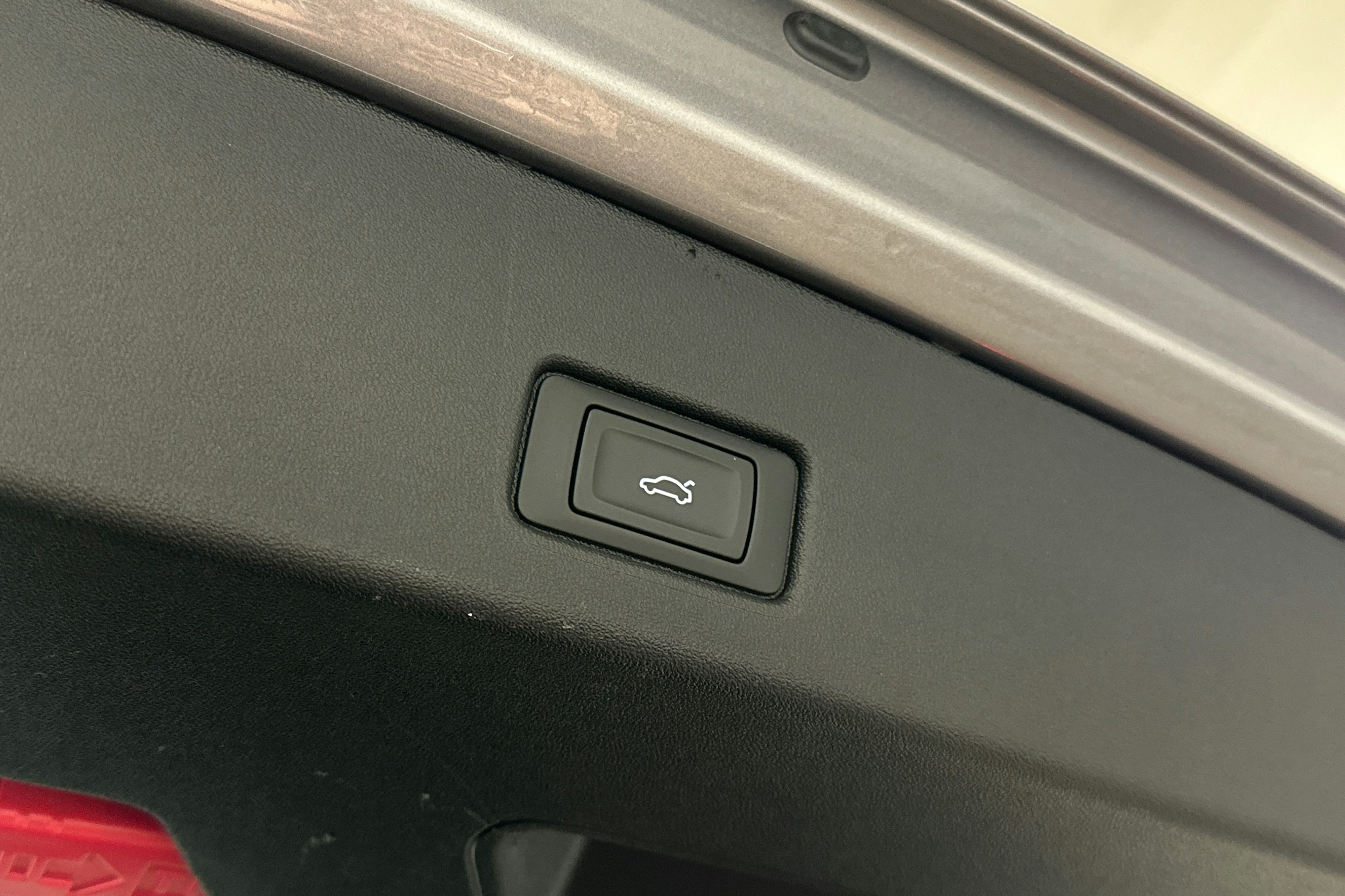 harmaa Audi Q4 e-tron 2025 kuva 14.