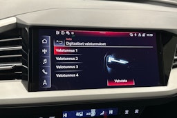 harmaa Audi Q4 e-tron 2025 kuva 31.