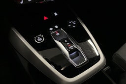 harmaa Audi Q4 e-tron 2025 kuva 35.