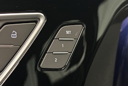 sininen Audi Q4 e-tron 2025 kuva 19.