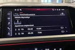 sininen Audi Q4 e-tron 2025 kuva 28.