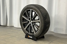 harmaa Audi Q4 e-tron 2026 kuva 10.