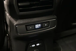 harmaa Audi Q4 e-tron 2026 kuva 14.