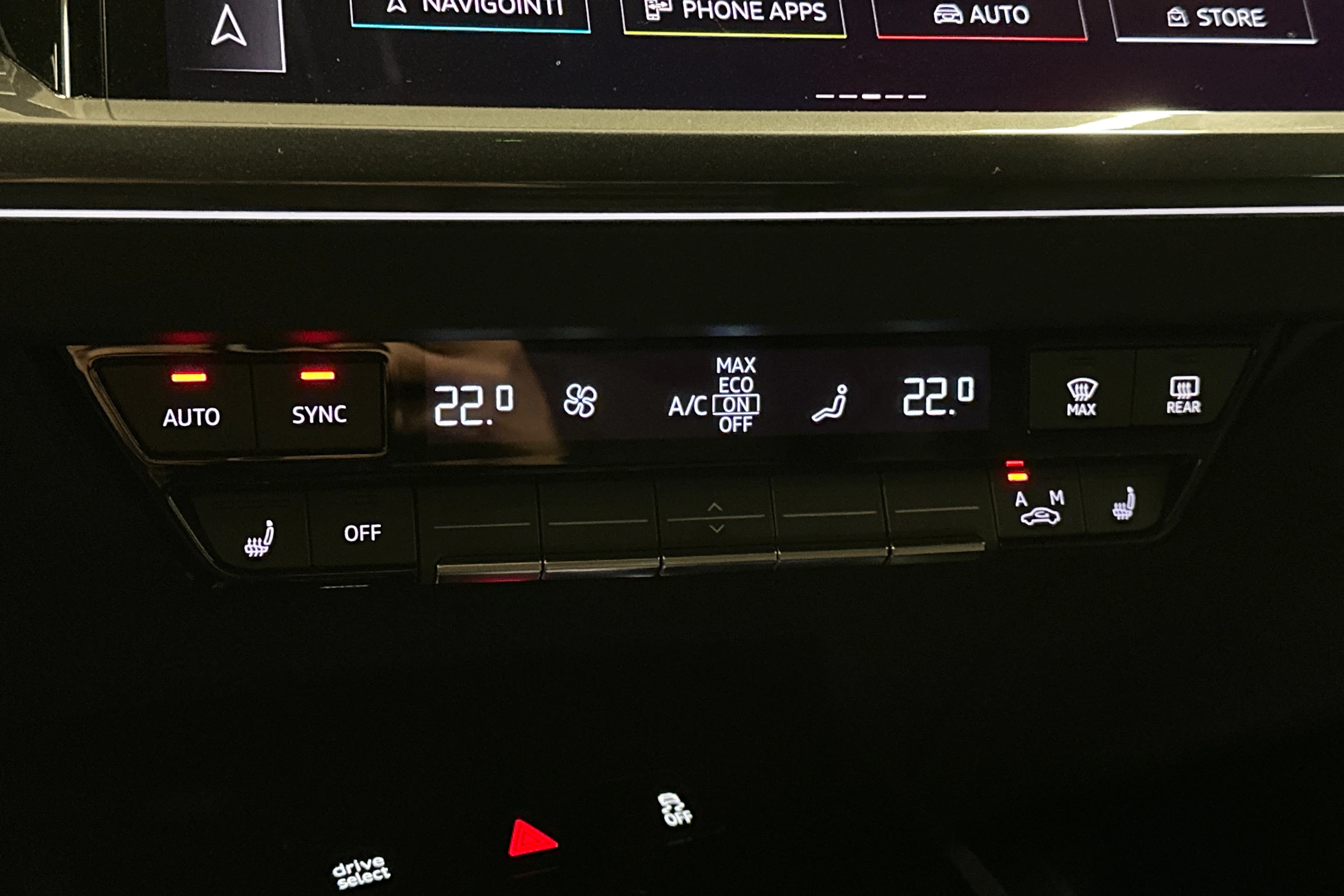 harmaa Audi Q4 e-tron 2026 kuva 30.