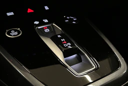 harmaa Audi Q4 e-tron 2026 kuva 31.