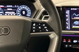 musta Audi Q4 e-tron 2025 kuva 14.