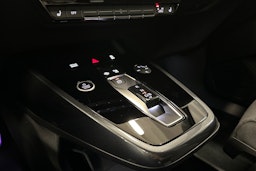 musta Audi Q4 e-tron 2025 kuva 25.