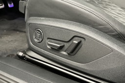 musta Audi Q4 e-tron 2025 kuva 28.