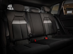 harmaa Audi Q4 e-tron 2025 kuva 23.