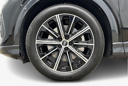 musta Audi Q4 e-tron 2025 kuva 11.