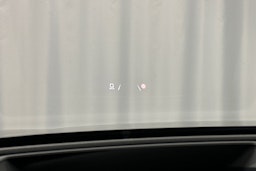 musta Audi Q4 e-tron 2025 kuva 16.
