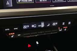 musta Audi Q4 e-tron 2025 kuva 22.