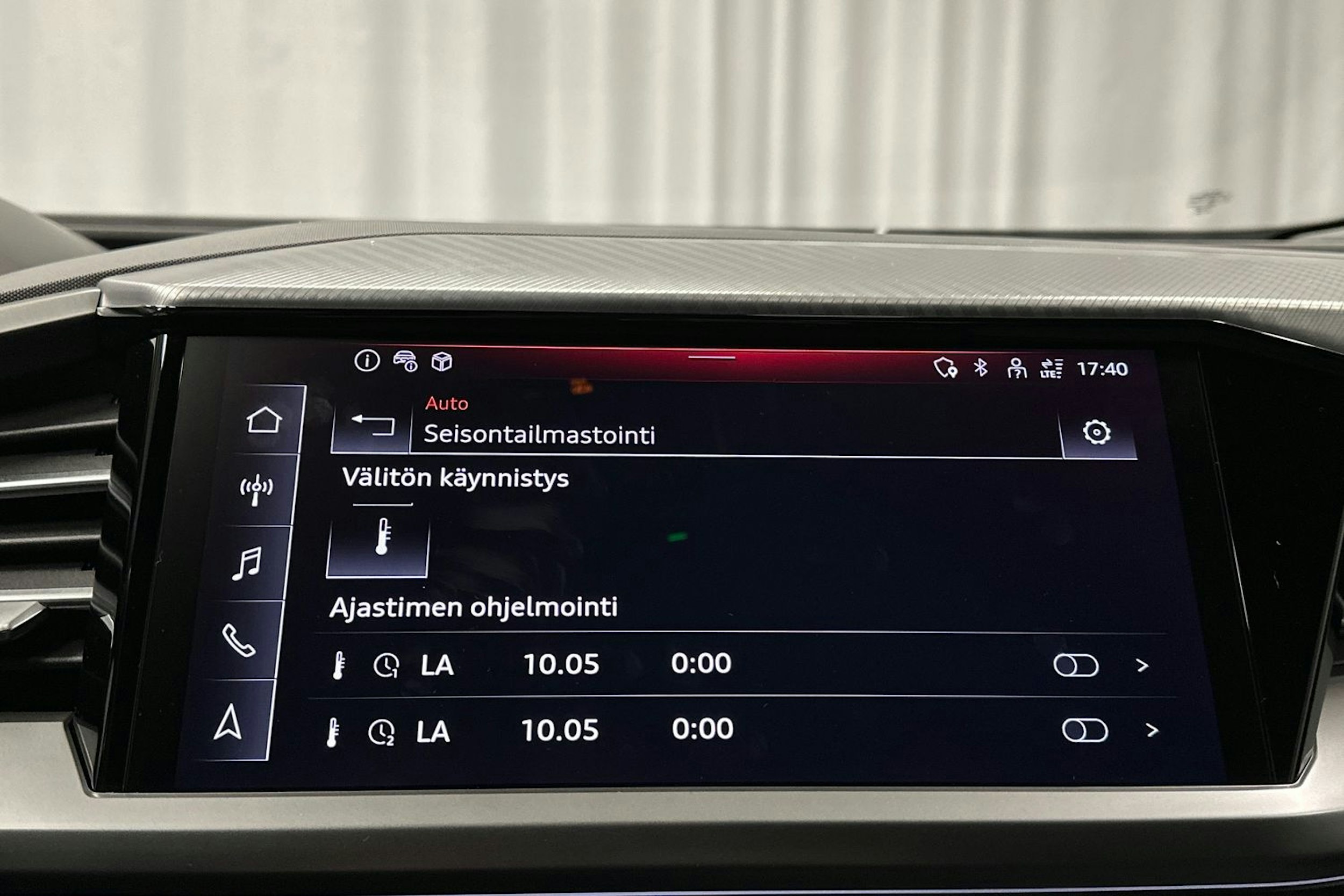 musta Audi Q4 e-tron 2025 kuva 26.
