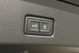 musta Audi Q4 e-tron 2025 kuva 32.