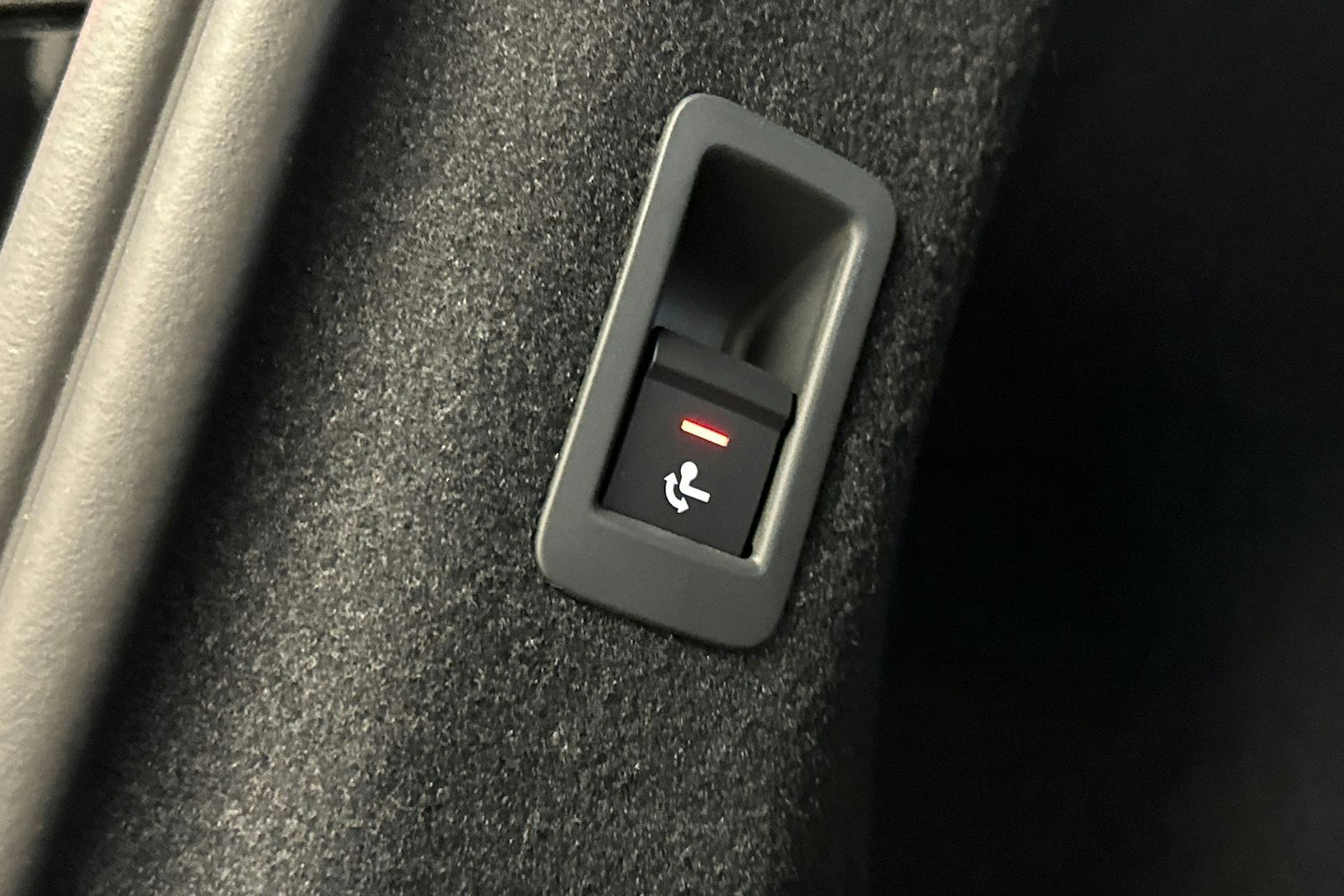musta Audi Q4 e-tron 2025 kuva 33.