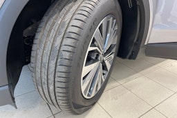 met. harmaa Audi Q4 e-tron 2025 kuva 10.