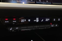 met. harmaa Audi Q4 e-tron 2025 kuva 14.