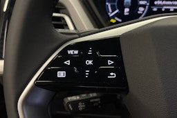 met. harmaa Audi Q4 e-tron 2025 kuva 18.