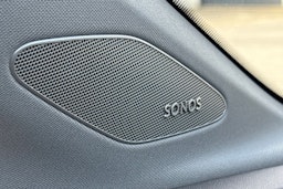 harmaa Audi Q4 e-tron 2025 kuva 17.