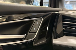 met. harmaa Audi Q4 e-tron 2025 kuva 19.