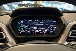 met. harmaa Audi Q4 e-tron 2025 kuva 32.