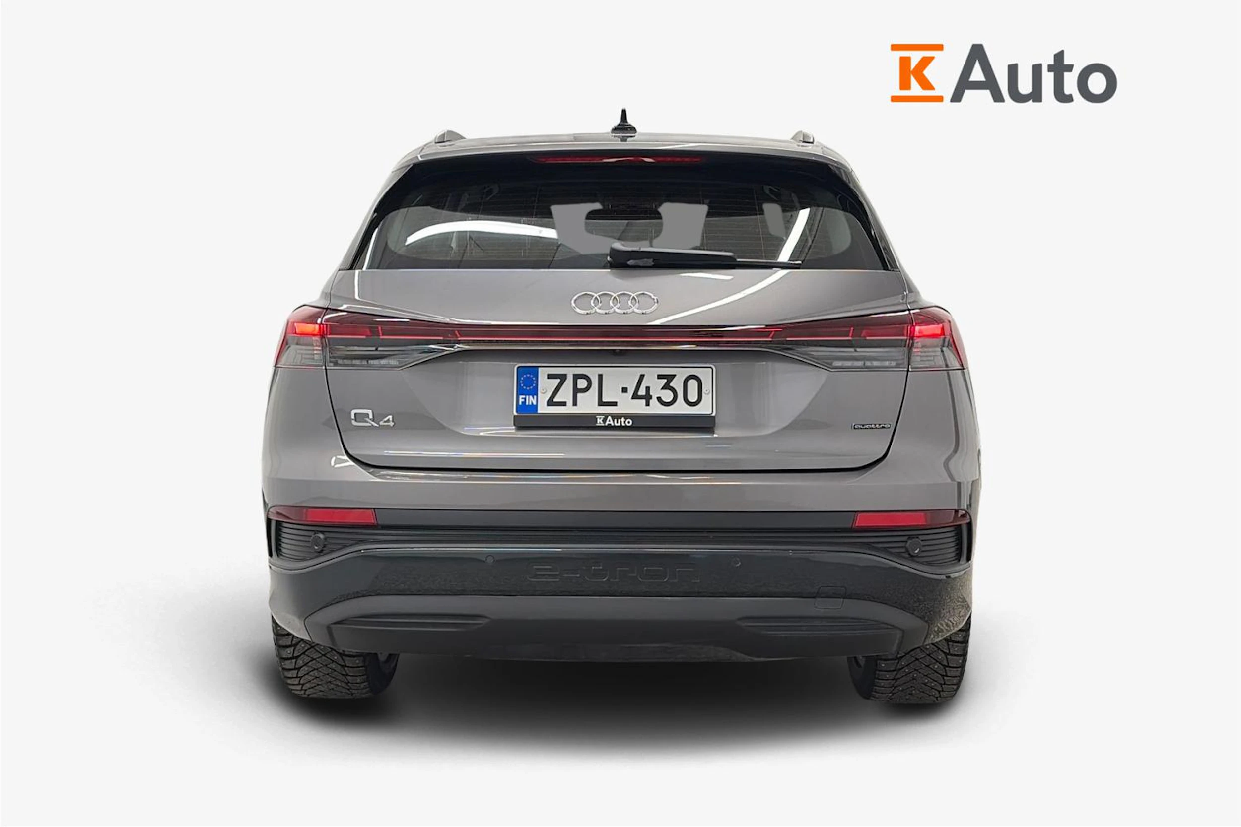 harmaa Audi Q4 e-tron 2025 kuva 3.