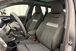 harmaa Audi Q4 e-tron 2025 kuva 13.