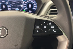 harmaa Audi Q4 e-tron 2025 kuva 16.