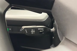 harmaa Audi Q4 e-tron 2025 kuva 17.