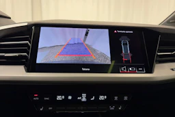 harmaa Audi Q4 e-tron 2025 kuva 18.