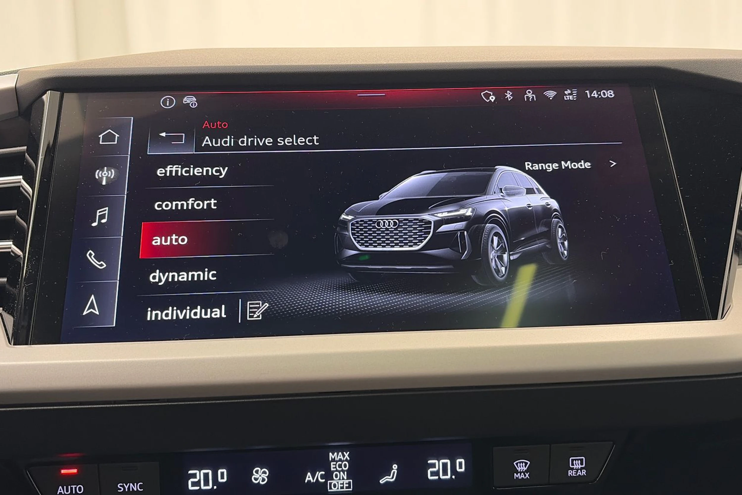 harmaa Audi Q4 e-tron 2025 kuva 20.