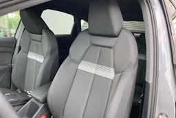 harmaa Audi Q4 e-tron 2025 kuva 11.