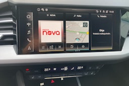 harmaa Audi Q4 e-tron 2025 kuva 15.