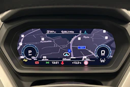 valkoinen Audi Q4 e-tron 2025 kuva 19.