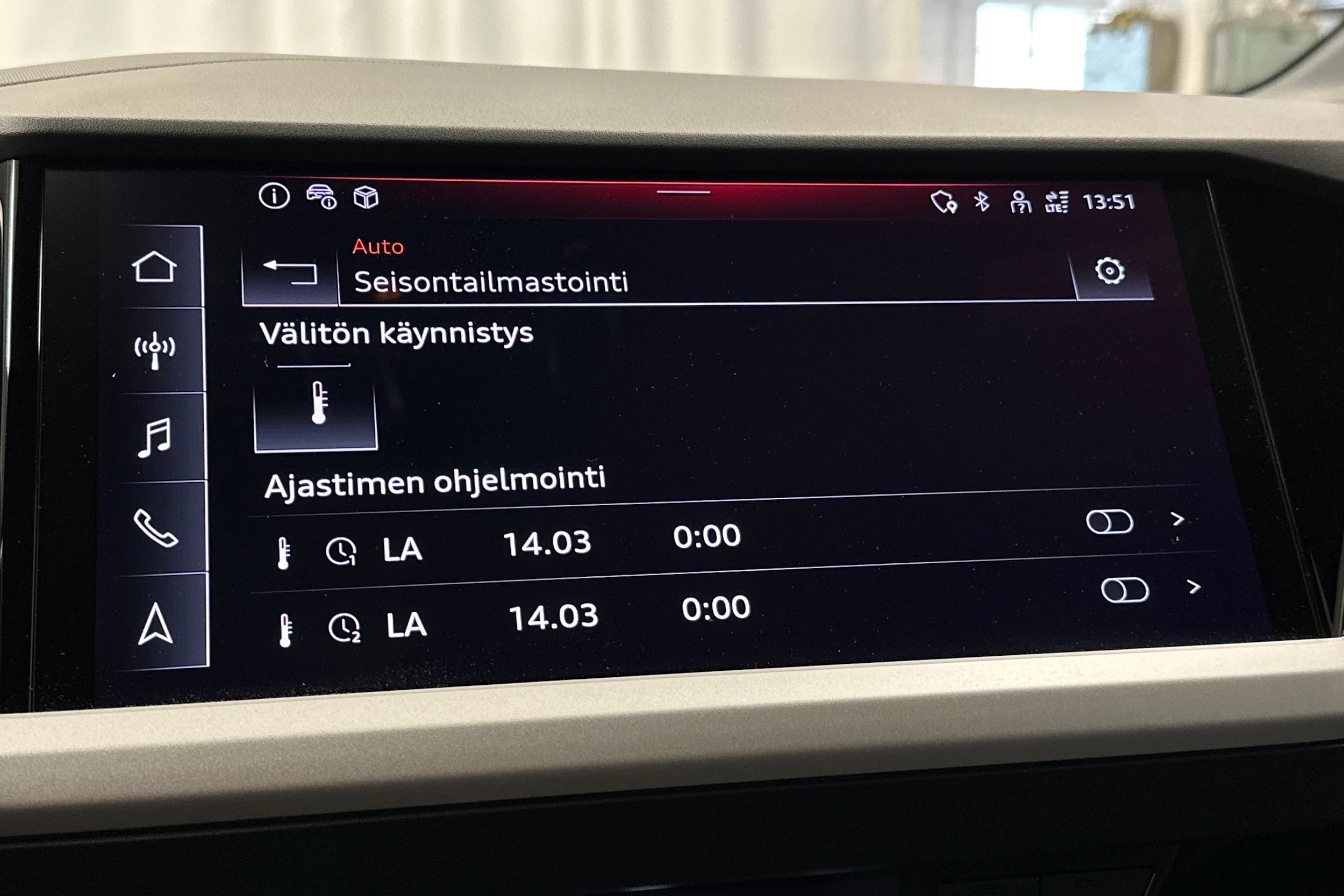 valkoinen Audi Q4 e-tron 2025 kuva 22.