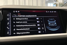 valkoinen Audi Q4 e-tron 2025 kuva 24.