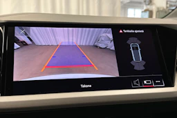 valkoinen Audi Q4 e-tron 2025 kuva 25.