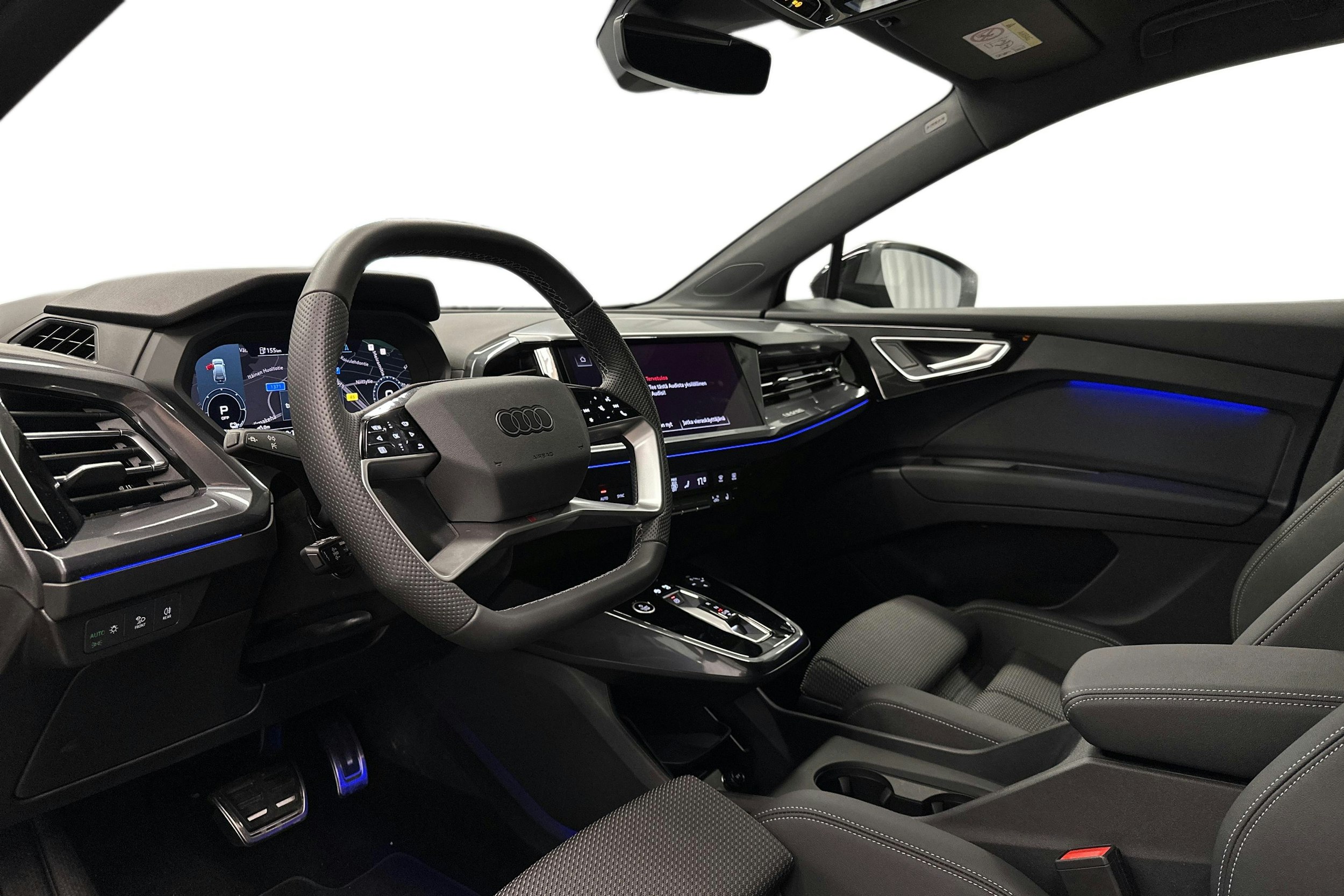 violetti Audi Q4 e-tron 2025 kuva 7.