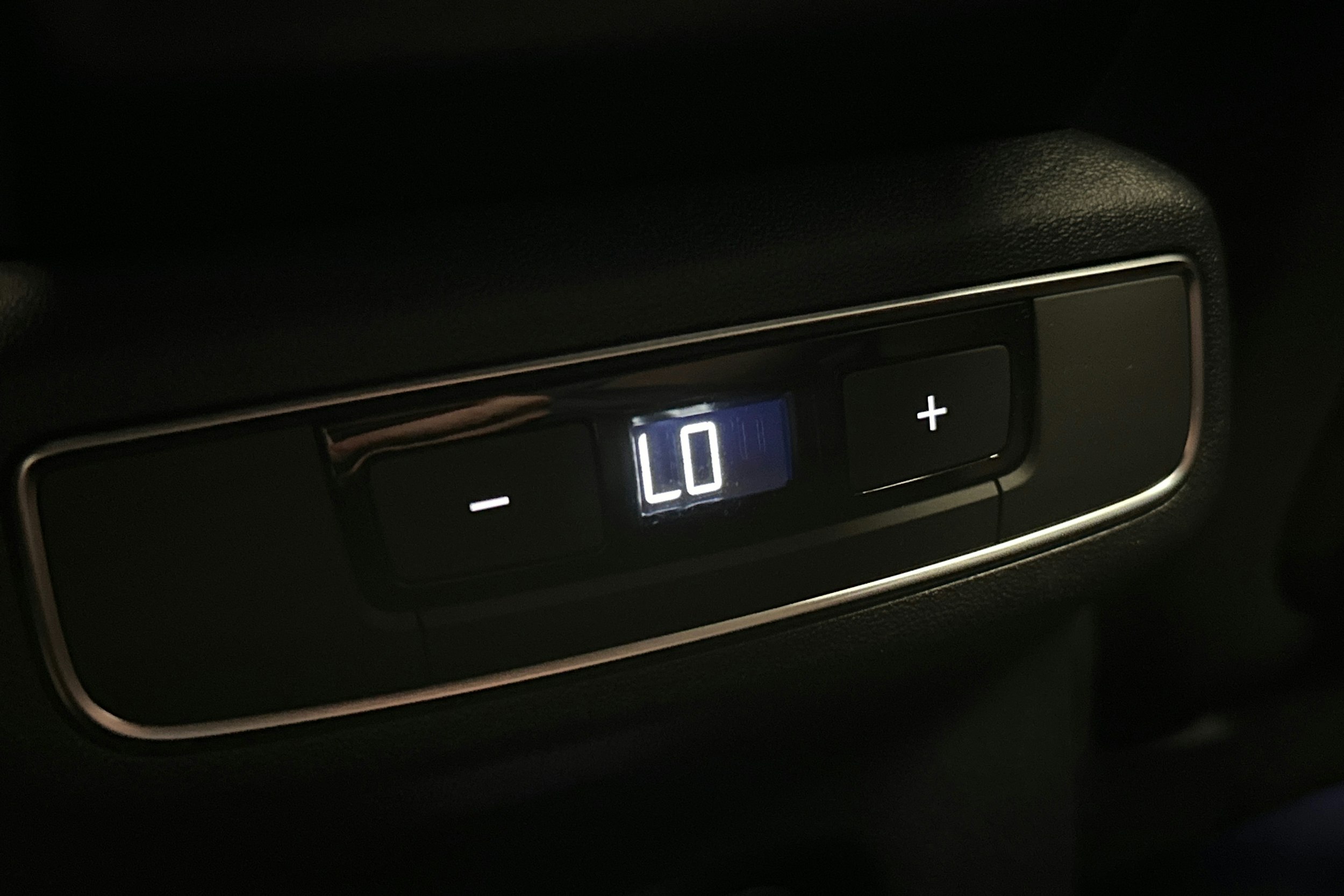 violetti Audi Q4 e-tron 2025 kuva 16.