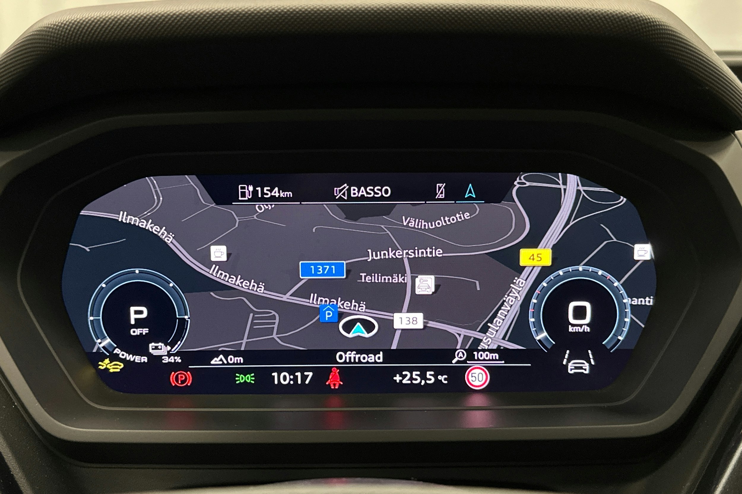 violetti Audi Q4 e-tron 2025 kuva 22.