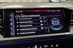 violetti Audi Q4 e-tron 2025 kuva 31.