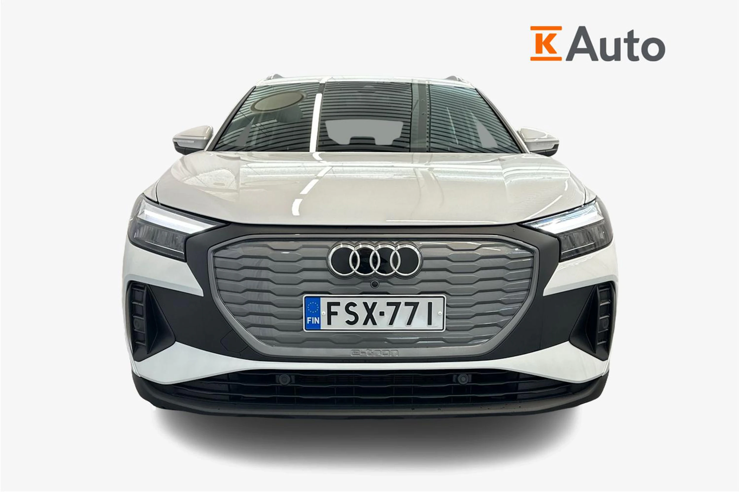 jäätikön valkoinen Audi Q4 e-tron 2026 kuva 4.